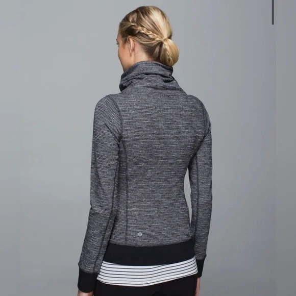 LULULEMON | Be Present Jacket (10) - Picture 2 of 5